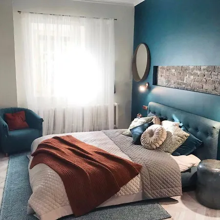 Luxury Old Town Apartman